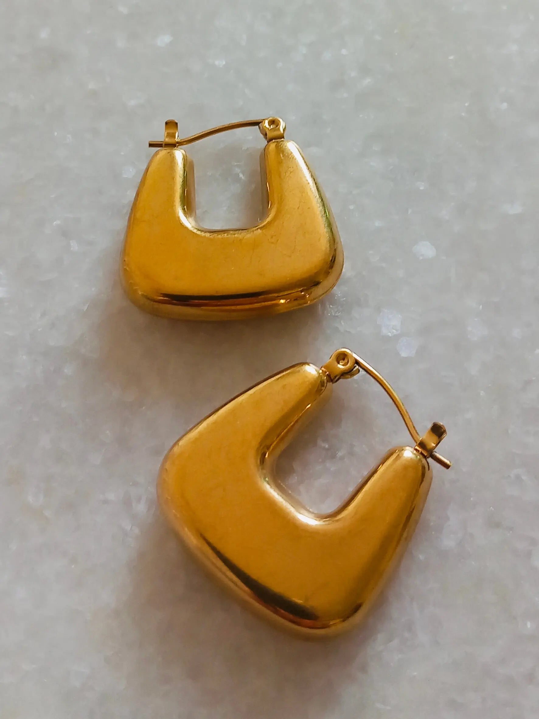 Nora Boucles d’Oreilles - Élégance Rétro en Plaqué Or Inad Création